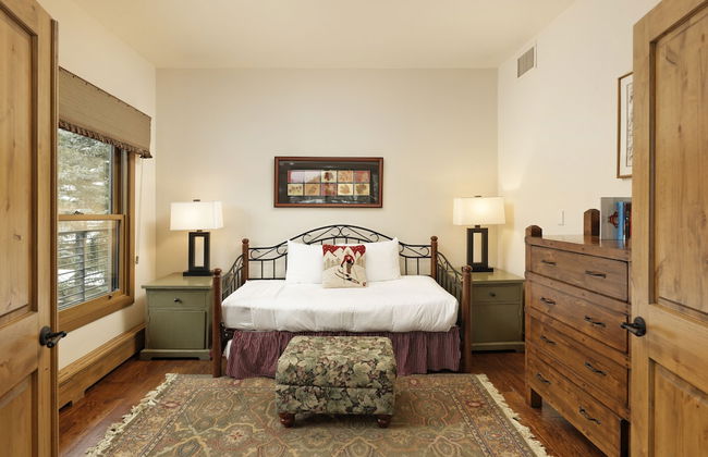 Durant Condominiums by Frias - Foto 4