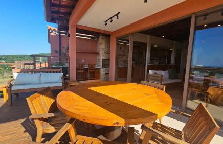 Casa de Luxo com Piscina e Vista Panorâmica em Búzios - Foto 2