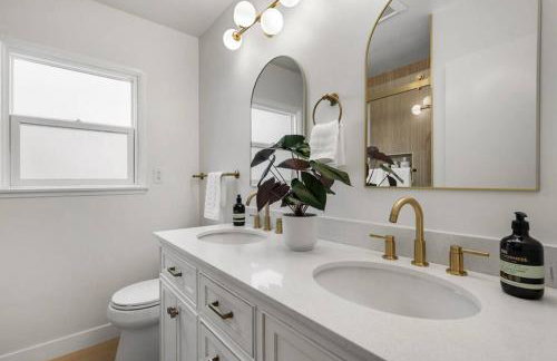 Cascade Cove - Heated Pool Spa - Billiards and Lounge - Foto 26