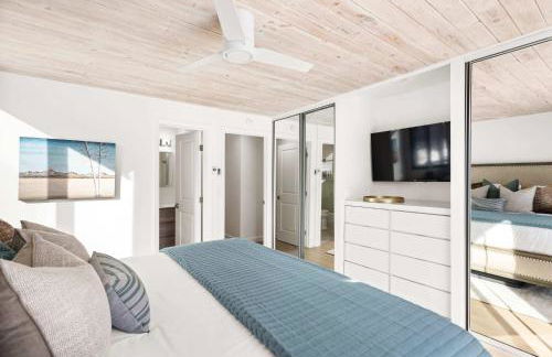 Renovated Riverfront 3 BR, 2 BA with Pool - Walk to Town! - Foto 9