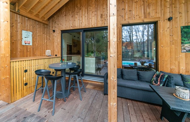 Escape With Heated Pool - Photo 19