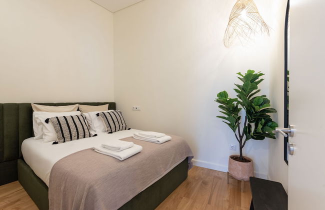 Mouzinho da Silveira 215 by LovelyStay - Foto 3