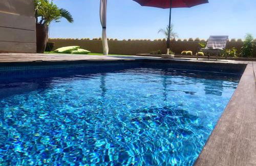 Precioso chalet en Santa Cruz con piscina - Foto 3