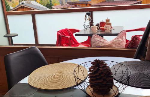 STUDIO 2 ALPES STYLE CHALET au PIED DE TELESIEGE DU DIABLE - Foto 10