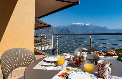 EnjoyIseoLake - Lights on The Lake - Photo 9