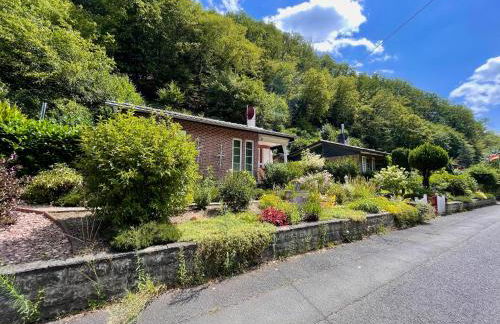 Idyllisches Häuschen im Grünen - Foto 51