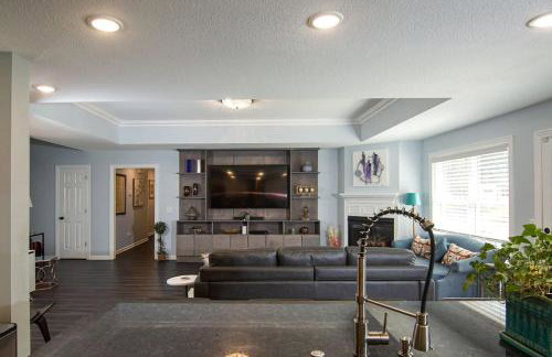 Niagara Retreat in the Heart of NWA - Foto 5