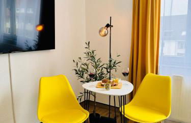 Black&Yellow Apartment Bielefeld 24h Check in WLAN Parkplatz ÖPNV - Foto 11