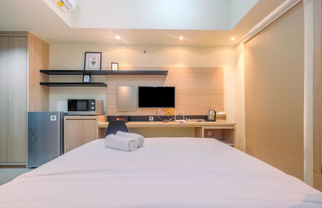New Furnished with Cozy Stay @ Studio Mustika Golf Residence Apartment - Photo 2