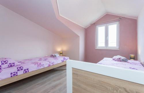 Apartment Robi - Photo 11