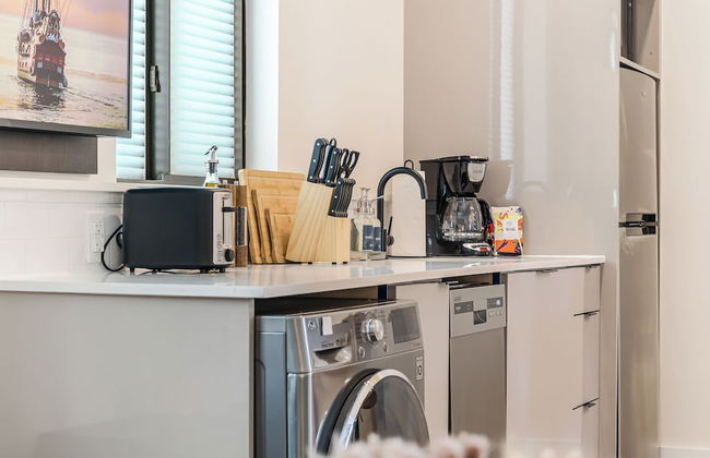 Roami at The Palace - Photo 32