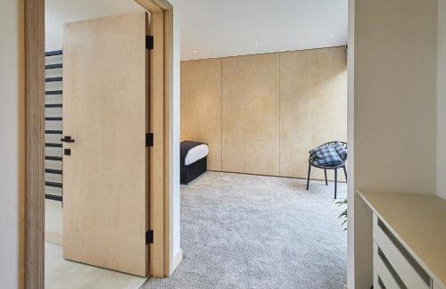 Sleeper Cottage - Sleeps 8 - Foto 74