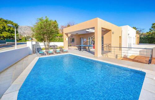 Villa Pomera Dos by Villa Plus - Photo 1