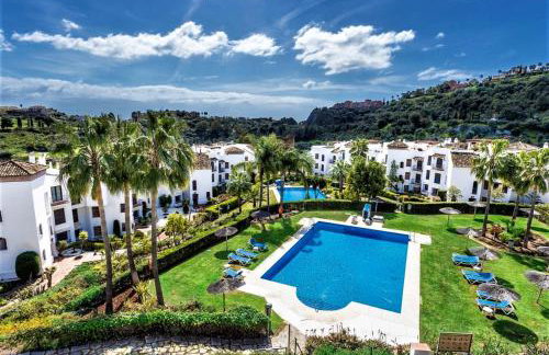 Superior 3BR GolfLA Apartment Minutes from Puerto Banus & Marbella - Photo 1