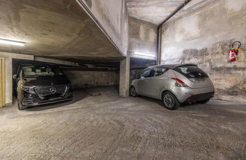 LB Vacation Rentals I Cannes Center, Renovated Apartment with Balcony, Ideal for Holidays or Congress! - Photo 40