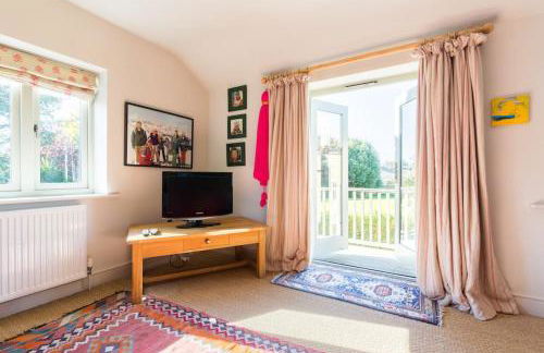 Charming Cottage surrounded by Idyllic garden in peaceful location in central Charlbury - Foto 9