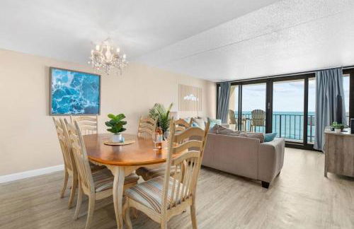 *OCEAN FRONT* Pier-adise 2Bed/2Bath, Sleeps 8 - Photo 18
