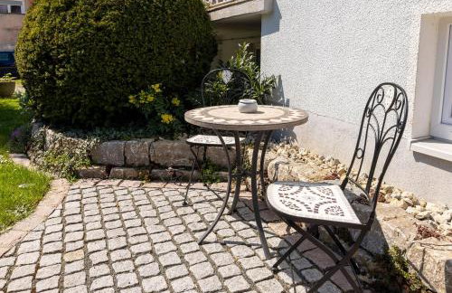 Großes Ferienhaus mit Garten für Familie & Gruppen bis 13 Personen - Foto 43