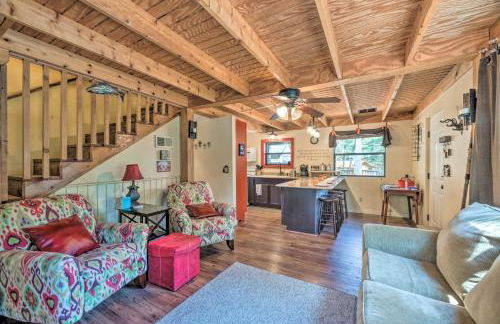 Casa Verde Cabin with Fire Pit 4 Mi to Ski - Foto 2