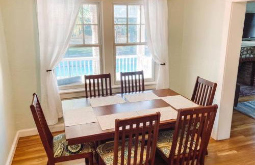 University House - 8 Bedrooms Walk to UF / Stadium - Foto 18