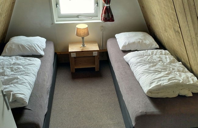 Detached Chalet in Tranquil Dutch Countryside - Photo 8