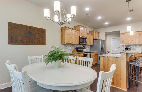 Modern Family Cabin: Walk to Table Rock Lake - Foto 10