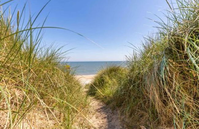 Host Stay Breezy Bungalow - Foto 22