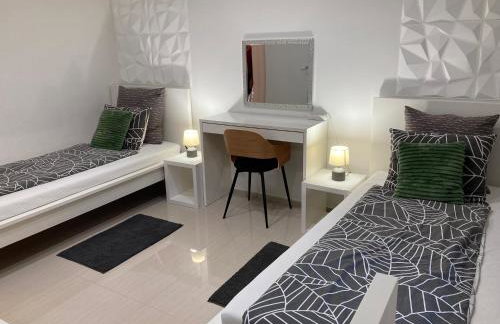 Apartman SONAS with free private parking - Foto 17