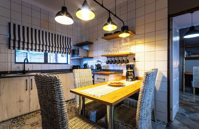 Hornbill Family Suites - Photo 38