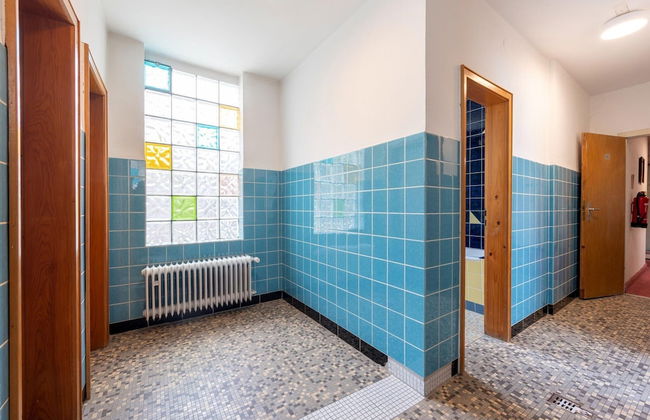 Grosse Gruppenunterkunft im Nationalpark Eifel mit Bar und Terrasse - Foto 38