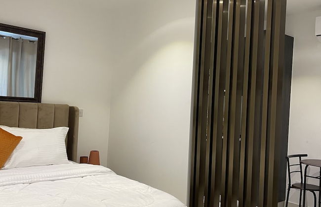 Unique Homes by Lennox - Photo 11