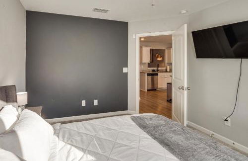 Quiet and Comfy Spring Hill Townhome with WFH Setup - Photo 14