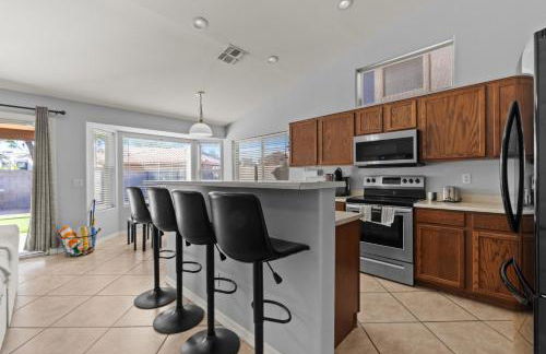 Pool Oasis 4Br Golf, Ping-Pong, Cornhole Retreat - Foto 8