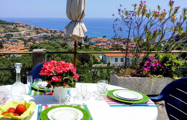 Ketty (SLR110) - Photo 1