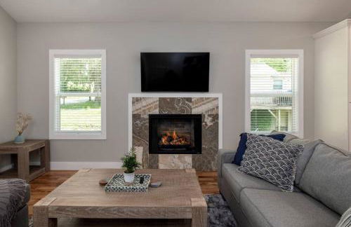 Downtown Brevard 5BR Retreat & Cyclists Dream - Foto 16