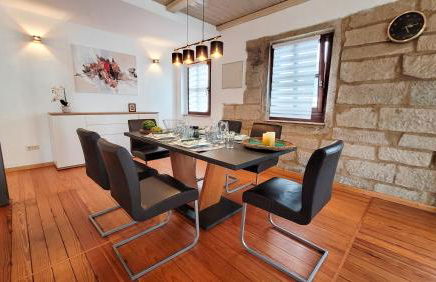 Gemütliches Altbau-Loft mit Kamin und Parkplatz - Foto 20