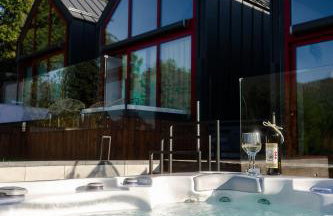 Domki Nie Całkiem Święte - Foto 1