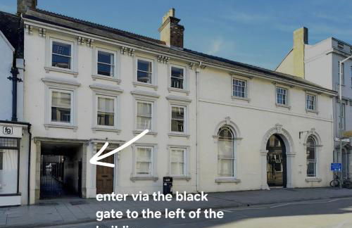 Courtyard Highstreet Retreat - Foto 38