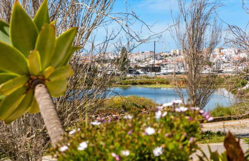 Lagos Apt with pool and huge balcony Very close to Beach and Marina - Foto 8