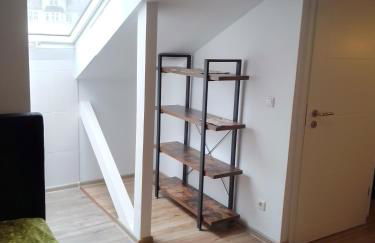 Am Bahnhof - Foto 74