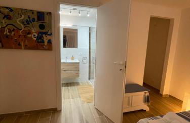 Surfinia’s home - Photo 2