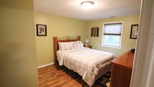 Family Friendly Lakefront Oasis! Huge Deck-Pets Welcome - Foto 3