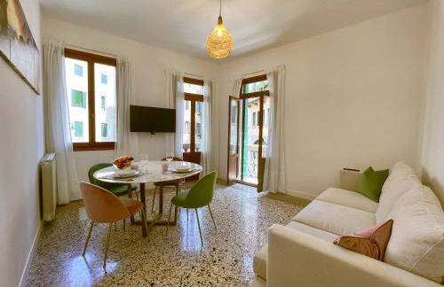 Splendid “True Venice Apartment” overlooking water - Foto 14