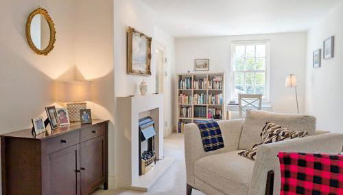 Budgenor Lodge - Midhurst - Photo 3