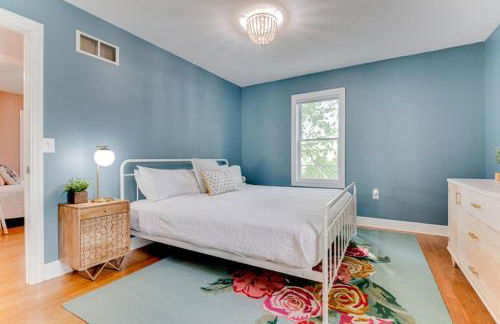 The Carriage House - Photo 5