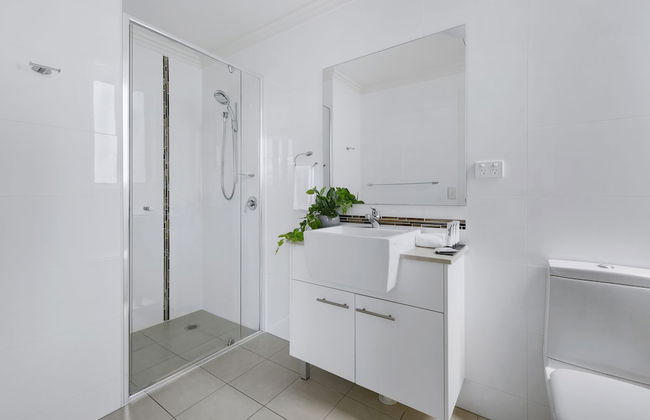 Hotel Diana South Brisbane - Photo 25