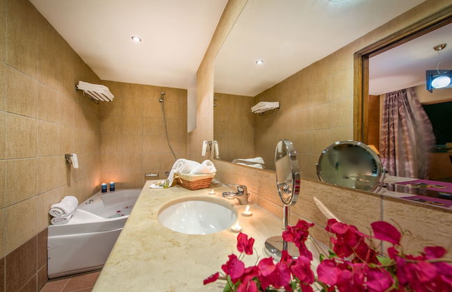 St.John Villas - Photo 60