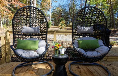 Luxury Mirror House-private, hot tub, 1 way glass - Foto 19