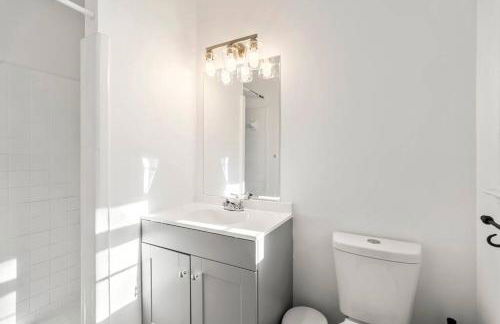 4-Bed 2-Bath Pet Friendly Home in Stonecrest - Foto 18