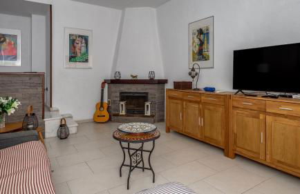 Apartment with pool by Costarentals - Ref 194 - Photo 9